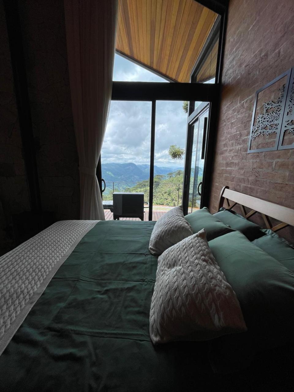Chales Bergview Sao Bento do Sapucai Εξωτερικό φωτογραφία
